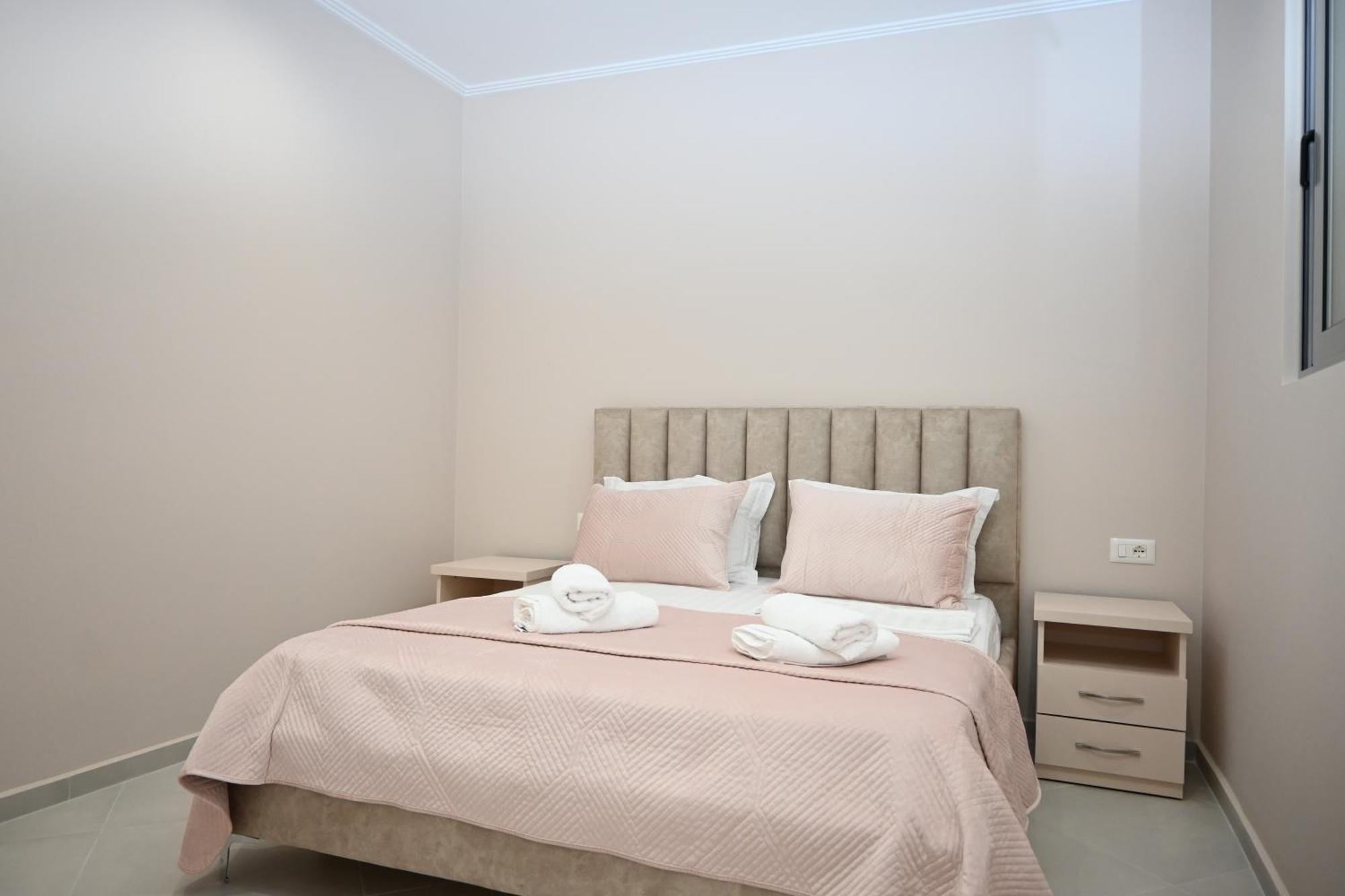 Eleana'S Apartament Sarandë Cameră foto