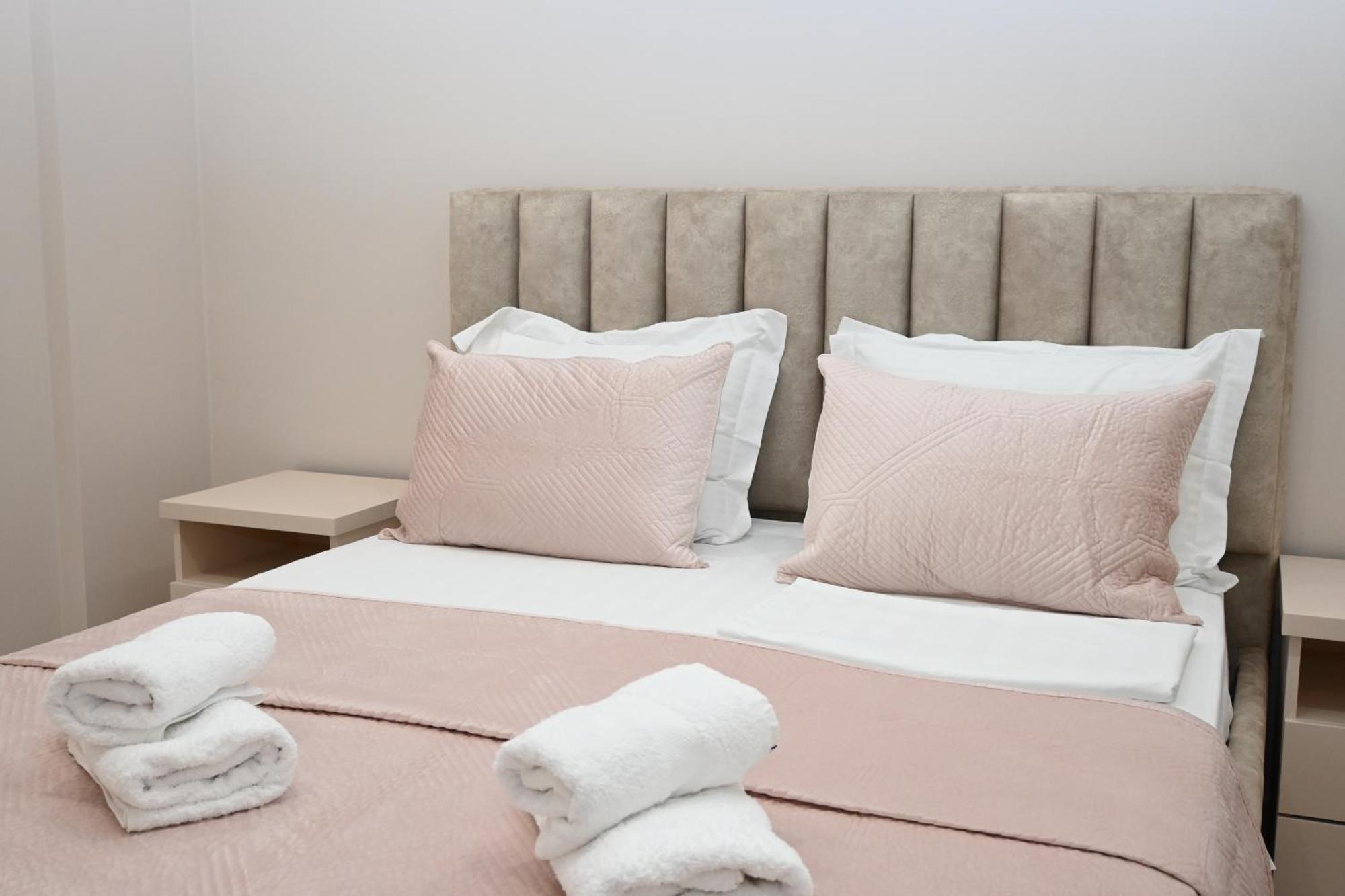 Eleana'S Apartament Sarandë Cameră foto